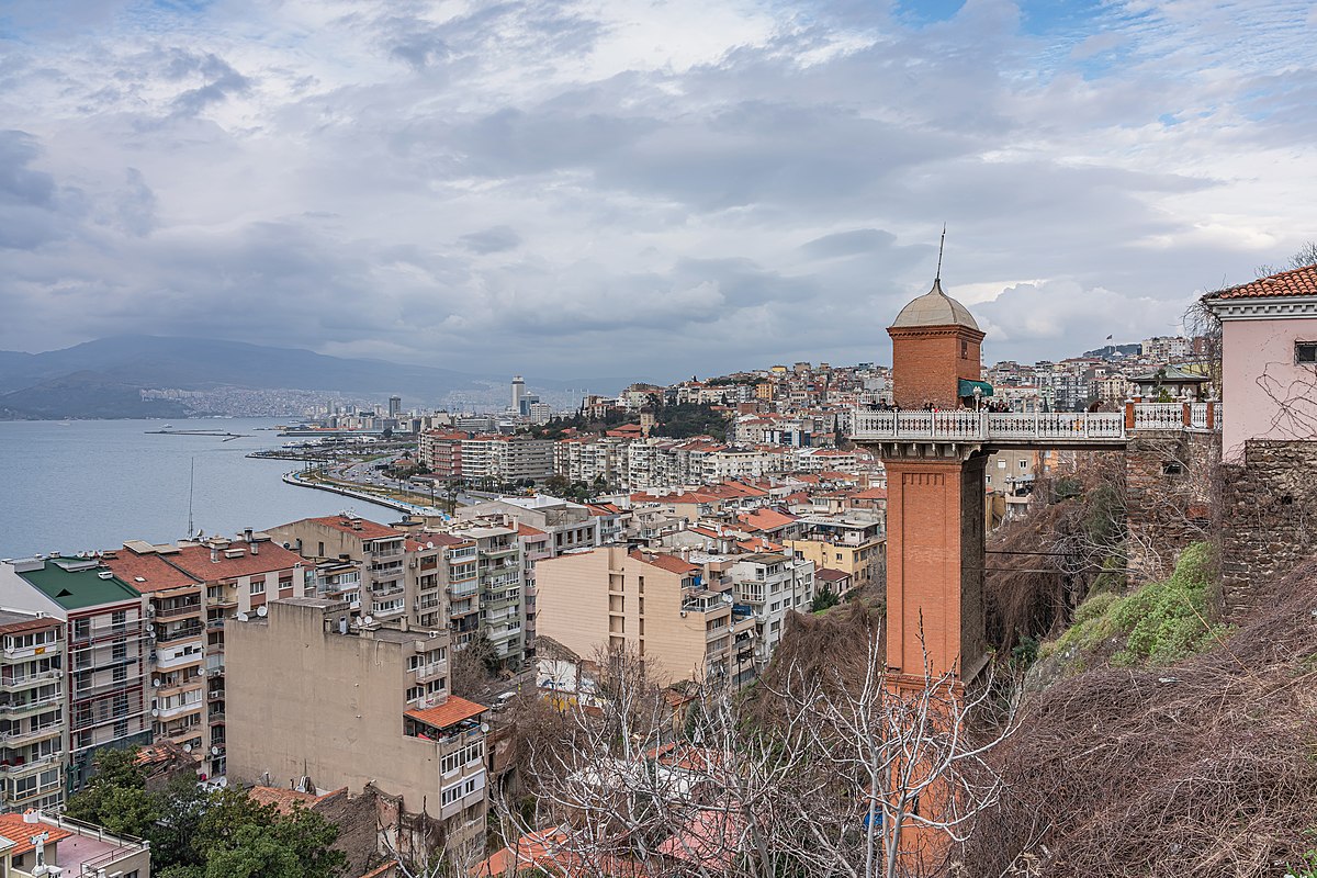 Исторический лифт (Караташ)